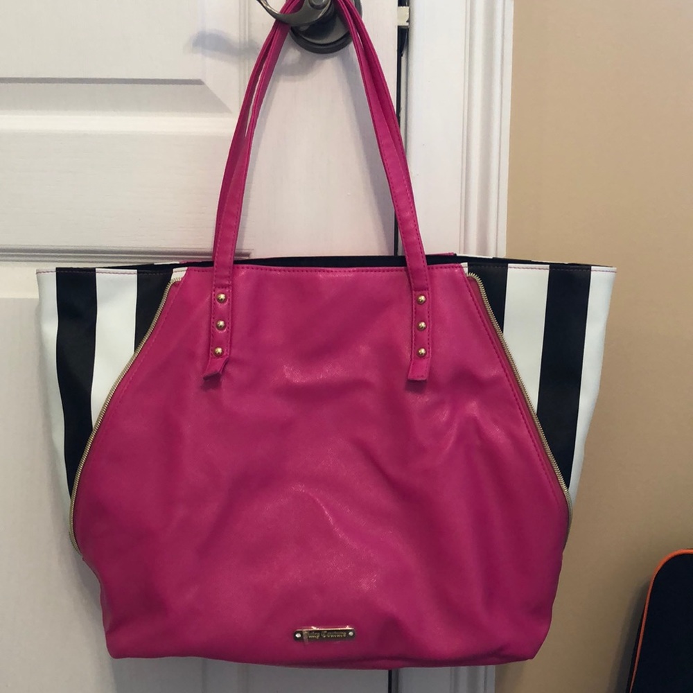 Juicy Couture Tote/handbag